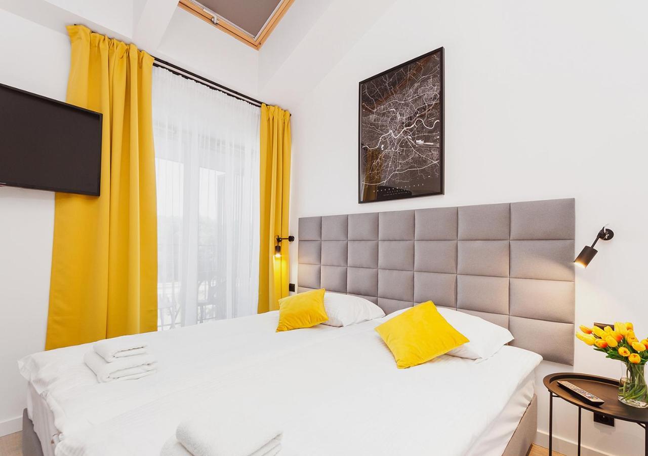 Aaron Aparthotel Krakow Exterior photo